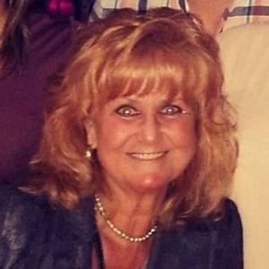 Meet your Posher, Paula